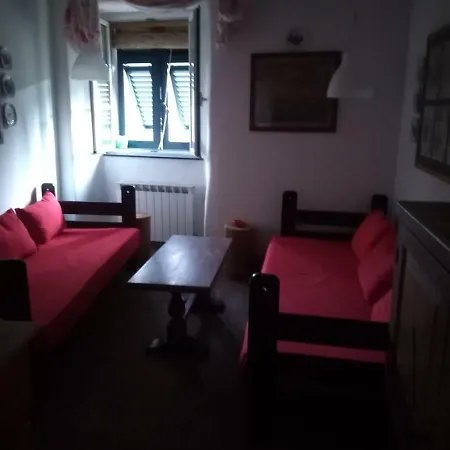Apartment Mamatroco 2 *